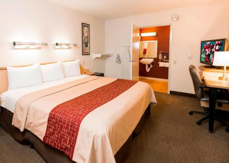 Red Roof Inn Plus+ Nashville Airport Eksteriør billede