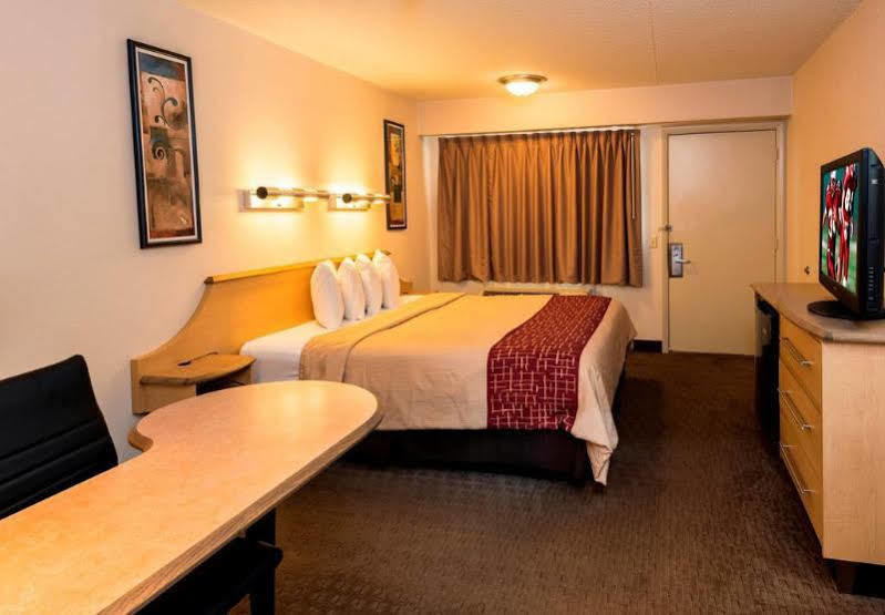 Red Roof Inn Plus+ Nashville Airport Eksteriør billede